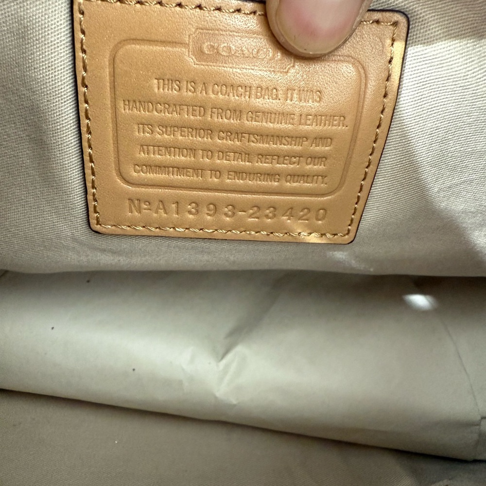 Coach LEGACY LARGE DOG LEASH DUFFLE 23420 | REED KRAKOFF ERA | SAND LEATHER 2013 - Picture 14 of 16